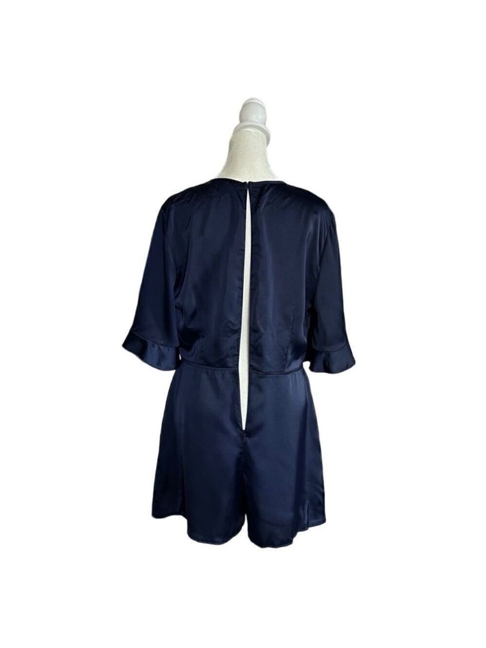 Missguided Tie Front Cutout Satin Navy Blue Shorts Romper Sz 8 - Picture 6 of 16